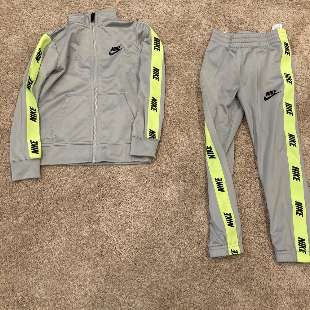 Nike track suit